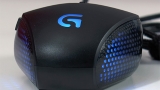 Videorecensione Logitech G303: il mouse che somiglia a un cobra