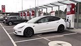 Tesla Model 3 Performance 2022 &egrave; il nuovo riferimento: 1.000 km percorsi in 9 ore