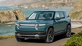 Arriva il debutto ufficiale per Rivian R2: dal 9 giugno inviti agli ordini e consegne
