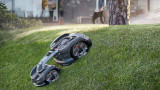 Husqvarna presenta il tosaerba smart e connesso: autonomo e fino pendenze del 70 %