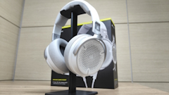 Corsair Virtuoso Pro: le cuffie per streamer e per giocatori