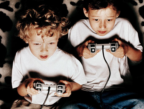children-video-game.jpg (42308 bytes)